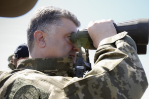 Порошенко поддерживает создание контрактной армии