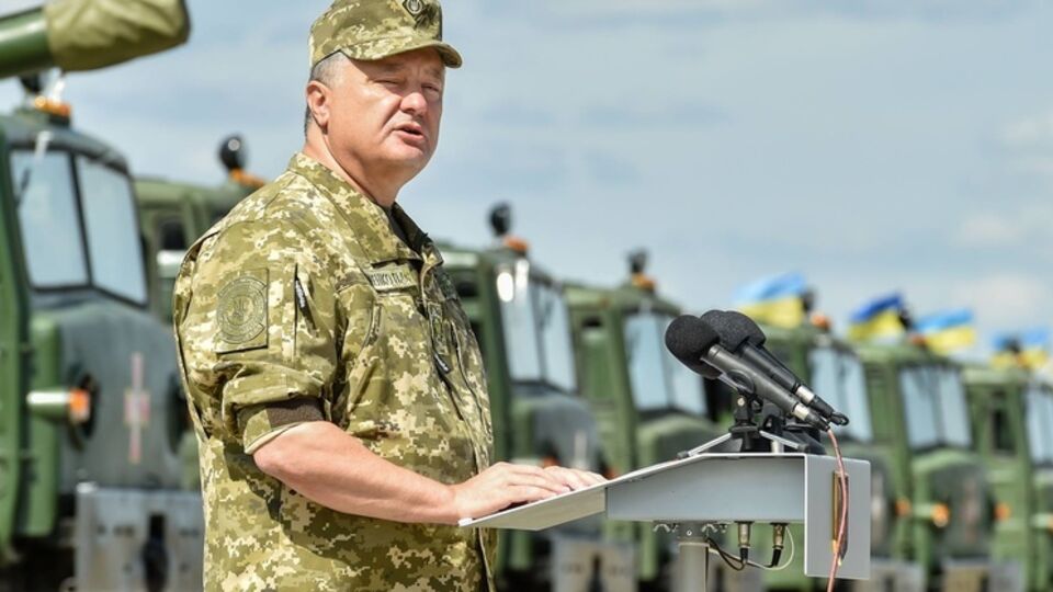 Порошенко сообщил, что ВСУ получат новые образцы вооружения