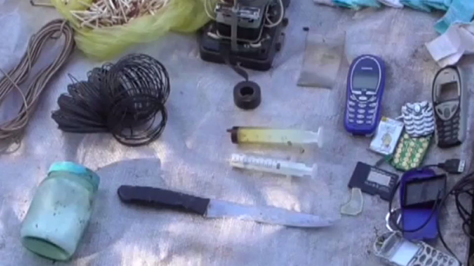 В подпольной лаборатории изготавливали пероксид ацетона и взрывные устройства