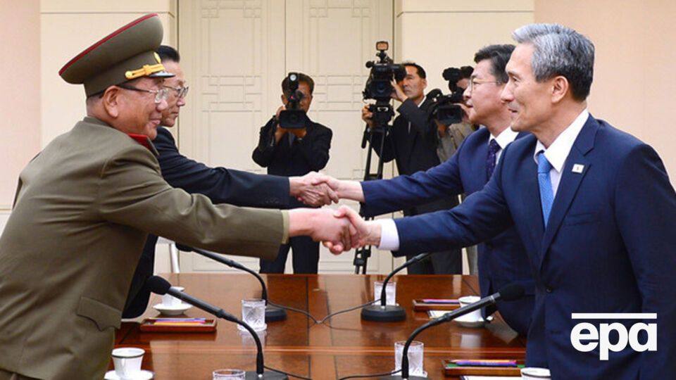 Встреча представителей КНДР и Южной Кореи продолжалась более двух часов