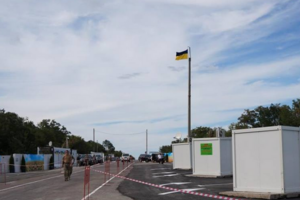 На новом пункте пропуска создали специальные "карманы" для автомобилей