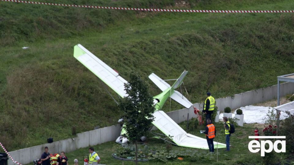 Крушение самолета в Швейцарии. Фоторепортаж