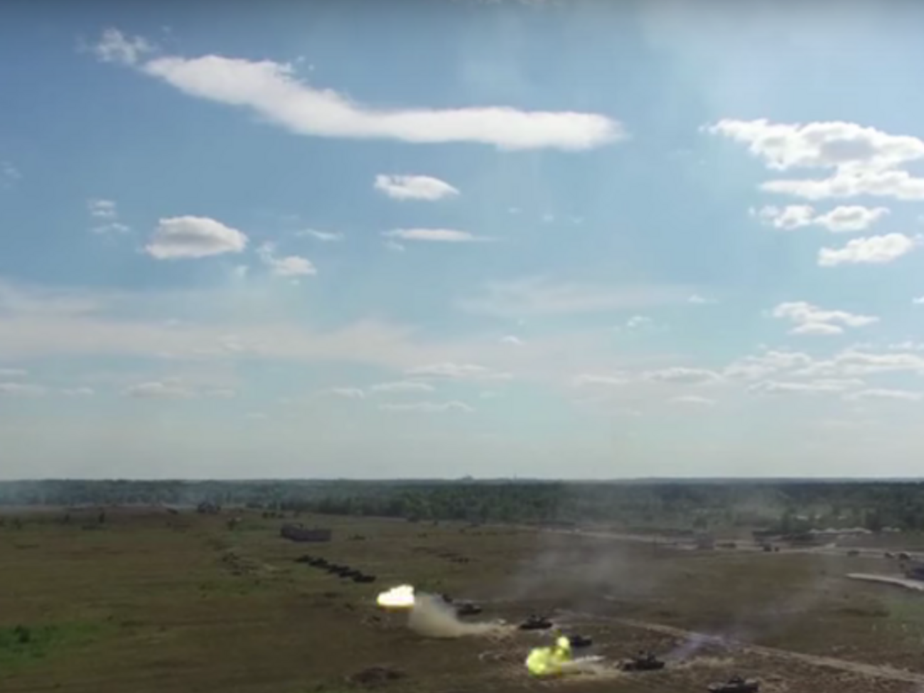 Под Харьковом провели показательные танковые стрельбы для Порошенко. Видео