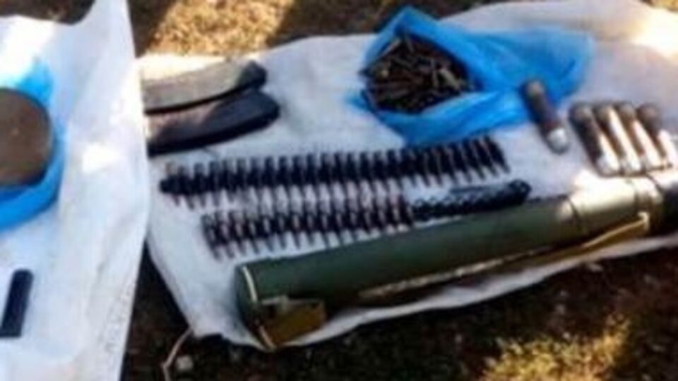 СБУ обнаружила тайник с оружием