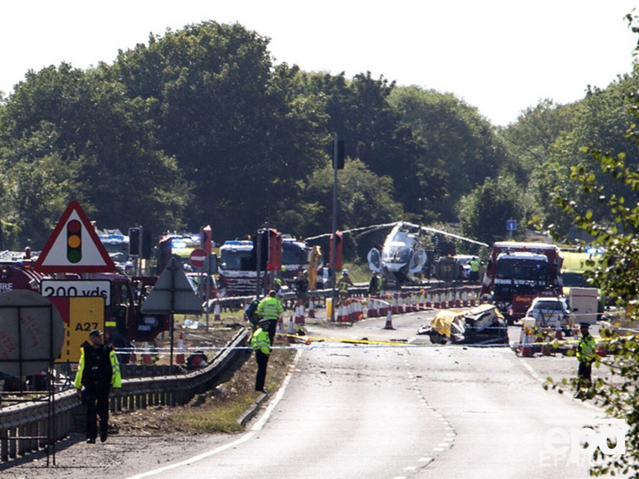 По последним данным, в результате катастрофы погибли 11 человек