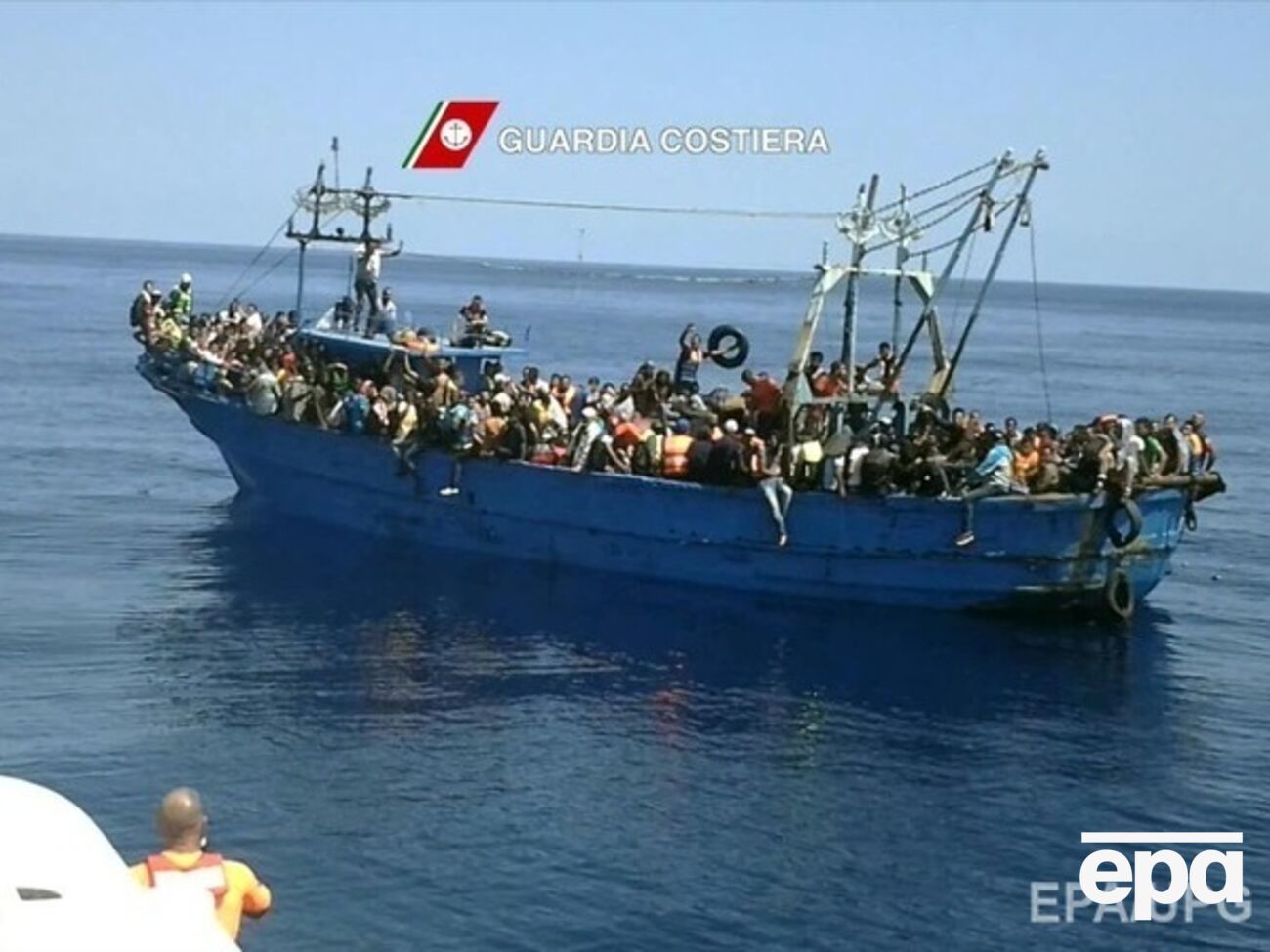 За сутки у берегов Ливии спасены более 4 тыс. человек