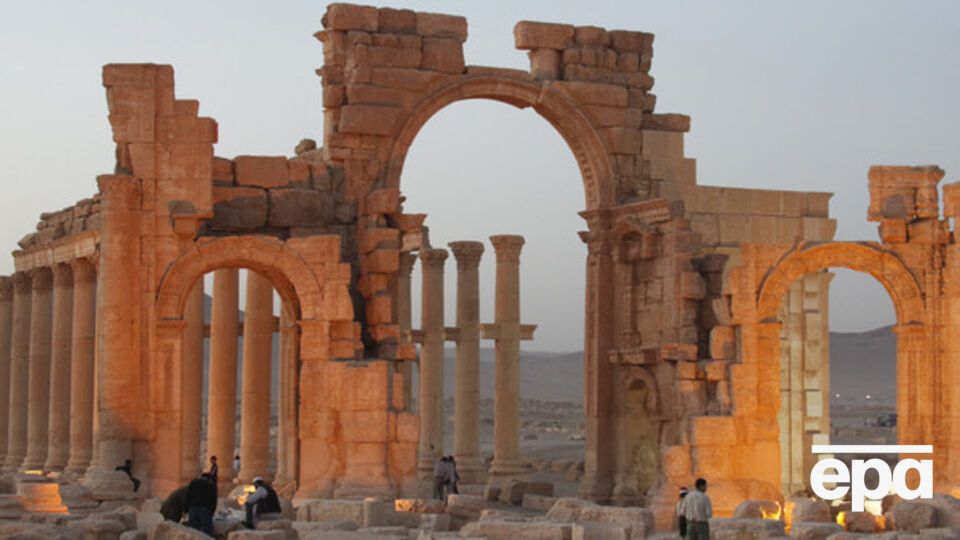 Боевики продолжают уничтожать памятники культуры и истории