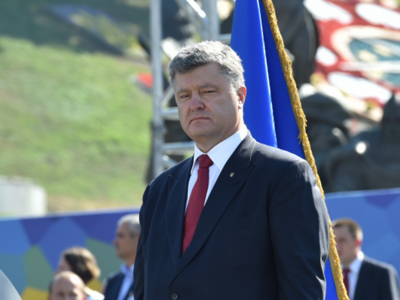 Порошенко призвал политиков объединиться ради мира в Украине