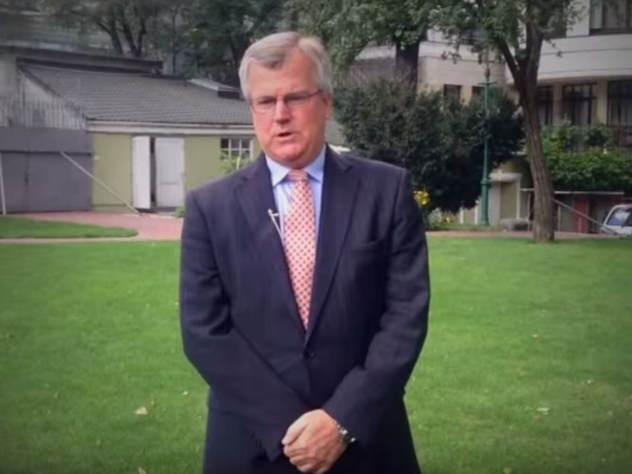 Саймон Смит занимает должность посла Великобритании в Украине с сентября 2012 года