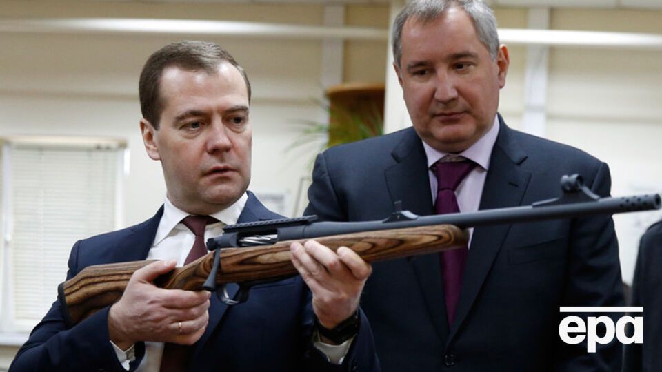 Российский вице-премьер Дмитрий Рогозин недипломатично пошутил в ответ на протест Токио по поводу поездки на Курилы главы российского правительства Дмитрия Медведева