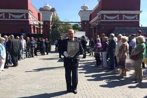 Льва Дурова похоронили в Москве