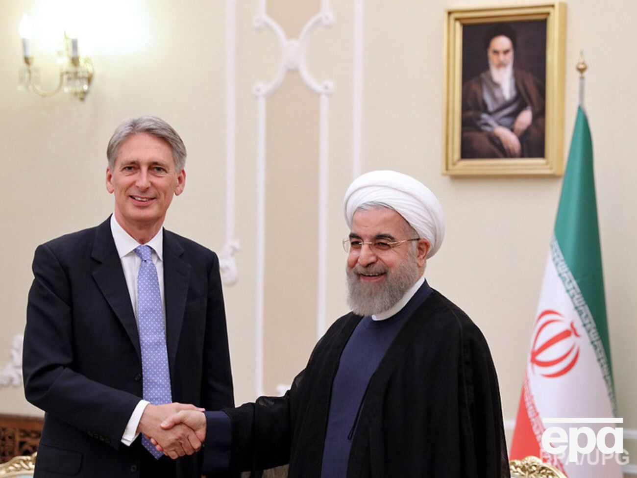 В рамках очередного этапа потепления отношений Великобритания возобновила работу своего посольства в Тегеране