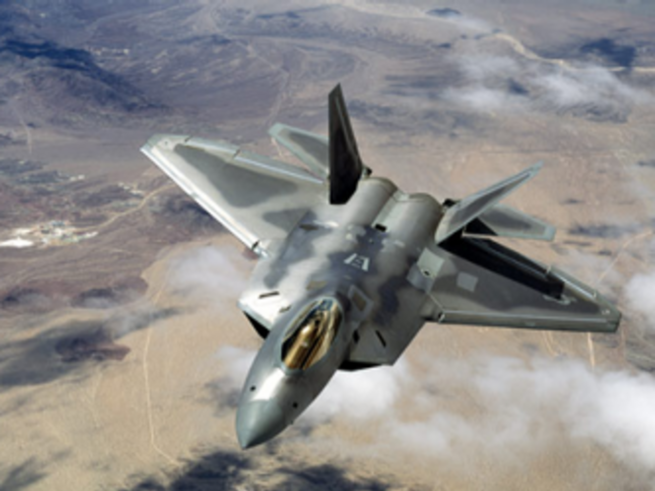 США намерены разместить в Европе истребители F-22 для усиления безопасности своих союзников по НАТО