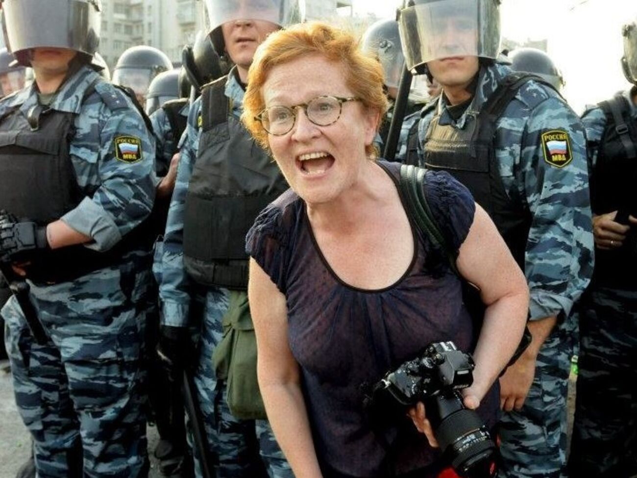 Приговор Сенцову и Кольченко вызывает ощущение "подлости, нечестности, бессилия, вранья и лжи", заявила Ивлева