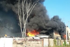 В тушении пожара в Буче были задействованы 84 человека и 19 единиц техники