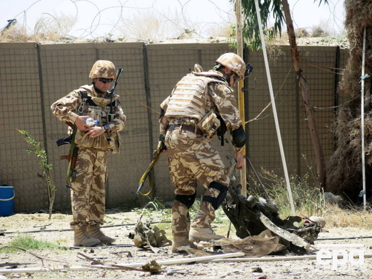 Двое военных погибли в результате нападения