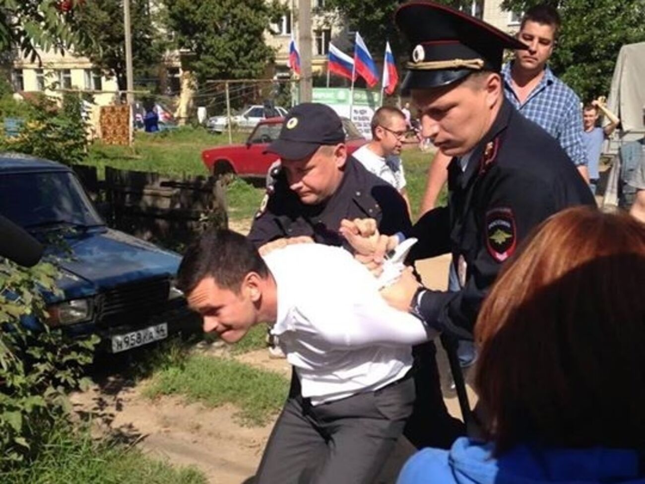 Арест оппозиционера Ильи Яшина