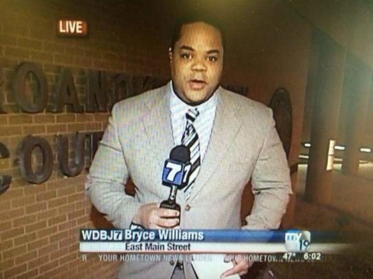 Фланаган заявил о постоянной дискриминации и притеснениях