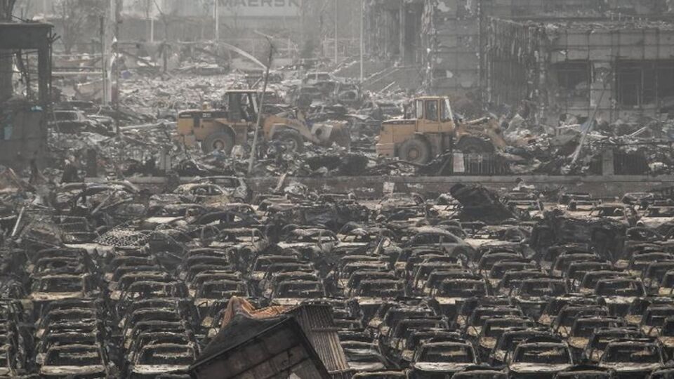 В результате взрыва в Тяньцзине 12 августа погибли 139 человек и разрушена портовая зона