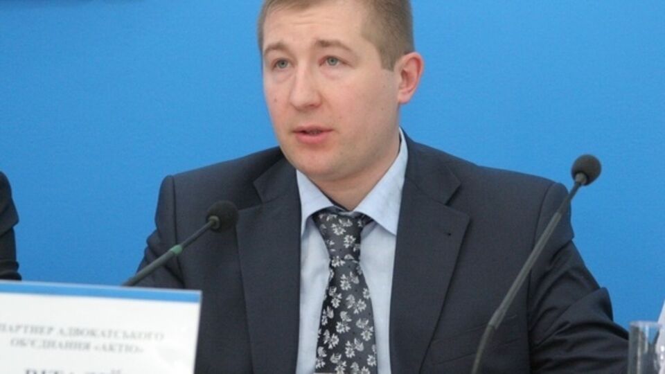 Сердюк утверждает, что расследование по майдановскому делу в отношении Януковича является "политическим"