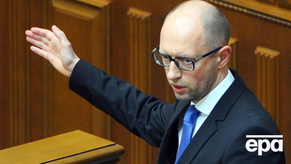 Яценюк рассказал, на что планируется потратить часть списанного Ураине долга