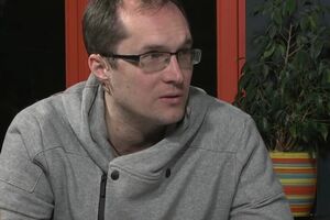 Юрий Бутусов: В нашей армии --- феодализм. Я хочу доказать, что ничего нормального в бардаке в командовании нет