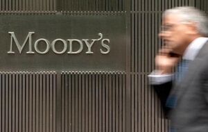 Moody 's прогнозирует рецессию экономики в 2016 году в России и Бразилии