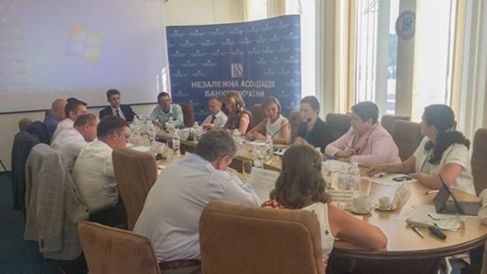 НБУ: Мы поддерживаем необходимость добровольного решения проблемы на приемлемых для банков и заемщиков условиях