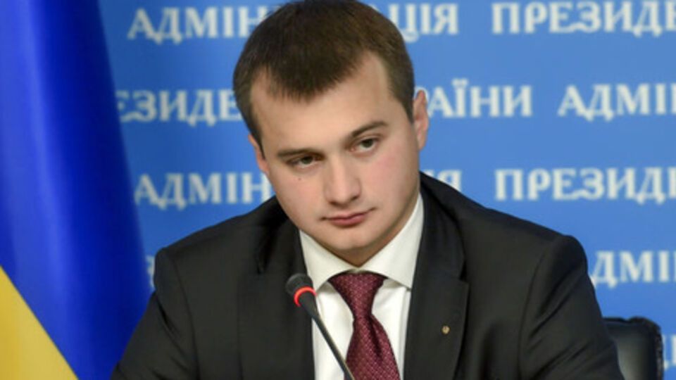 До избрания в Верховную Раду Березенко занимал пост руководителя Государственного управления делами