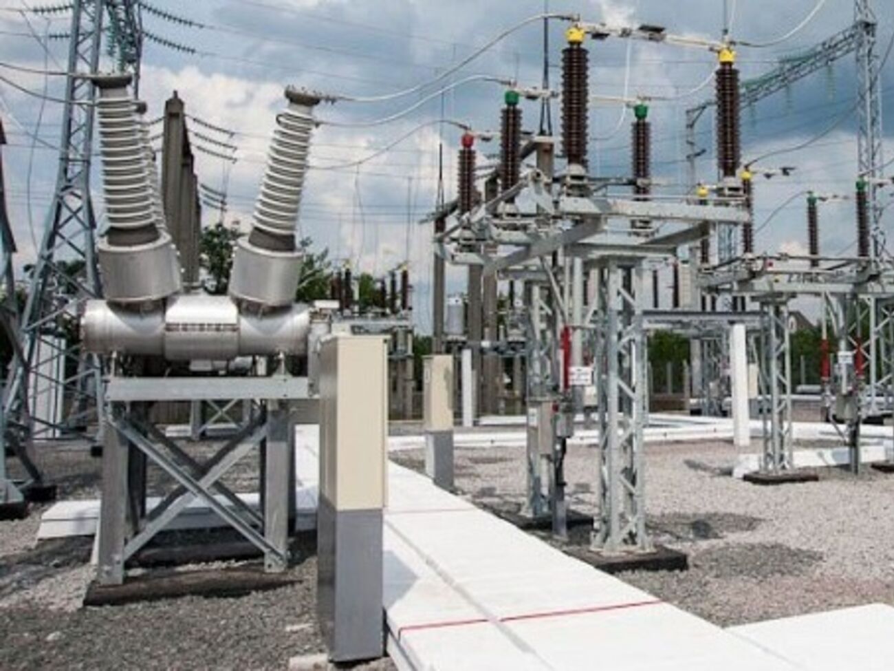 СБУ: Должностные лица госпредприятия разворовывали средства во время проведения тендерных процедур на строительно-монтажные работы и закупки оборудования