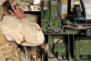 Спустя полтора года войны силовые структуры Украины до сих пор не наладили в зоне АТО общую тактическую систему связи, защищенную от прослушки противником