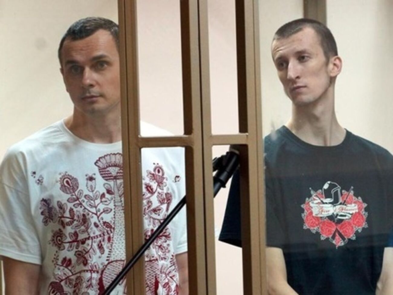 Сенцов и Кольченко признаны политзаключенными