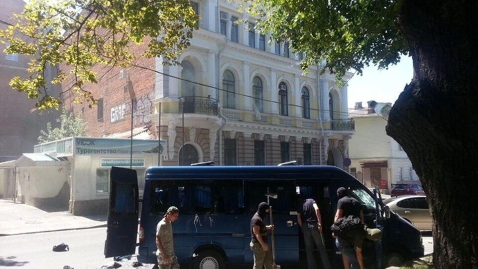 Милиция квалифицировала сегодняшние события в центре Харькова по статье "массовые беспорядки"