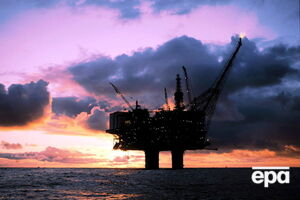 Нефть немного потеряла в цене