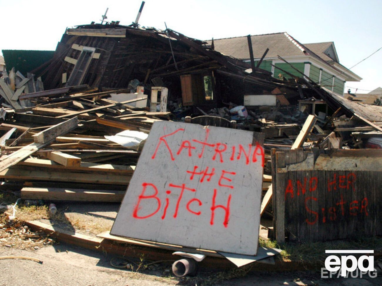 Ураган "Катрина" признали самым разрушительным в истории страны