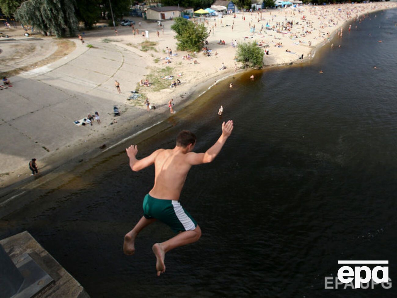 Жара в Украине пока не спадает