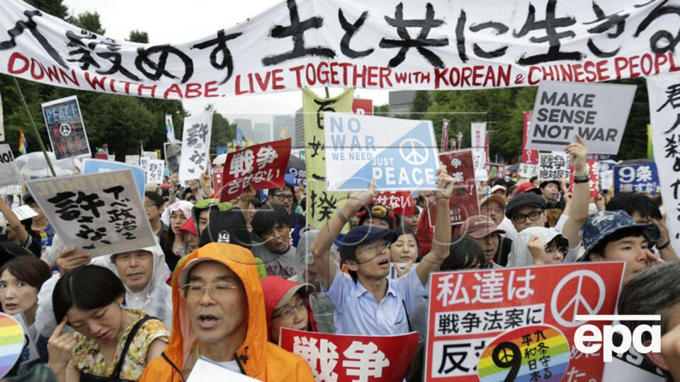 Организаторы заявляют, что в протестах участвуют 120 тыс. человек