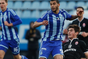 Киевское "Динамо" остается лидером чемпионата