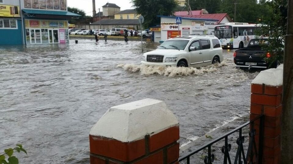 Паводок накрыл Уссурийск