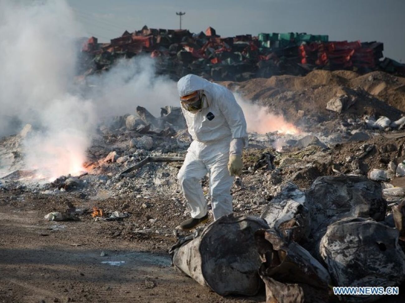Число жертв взрыва в Китае достигло 150 человек