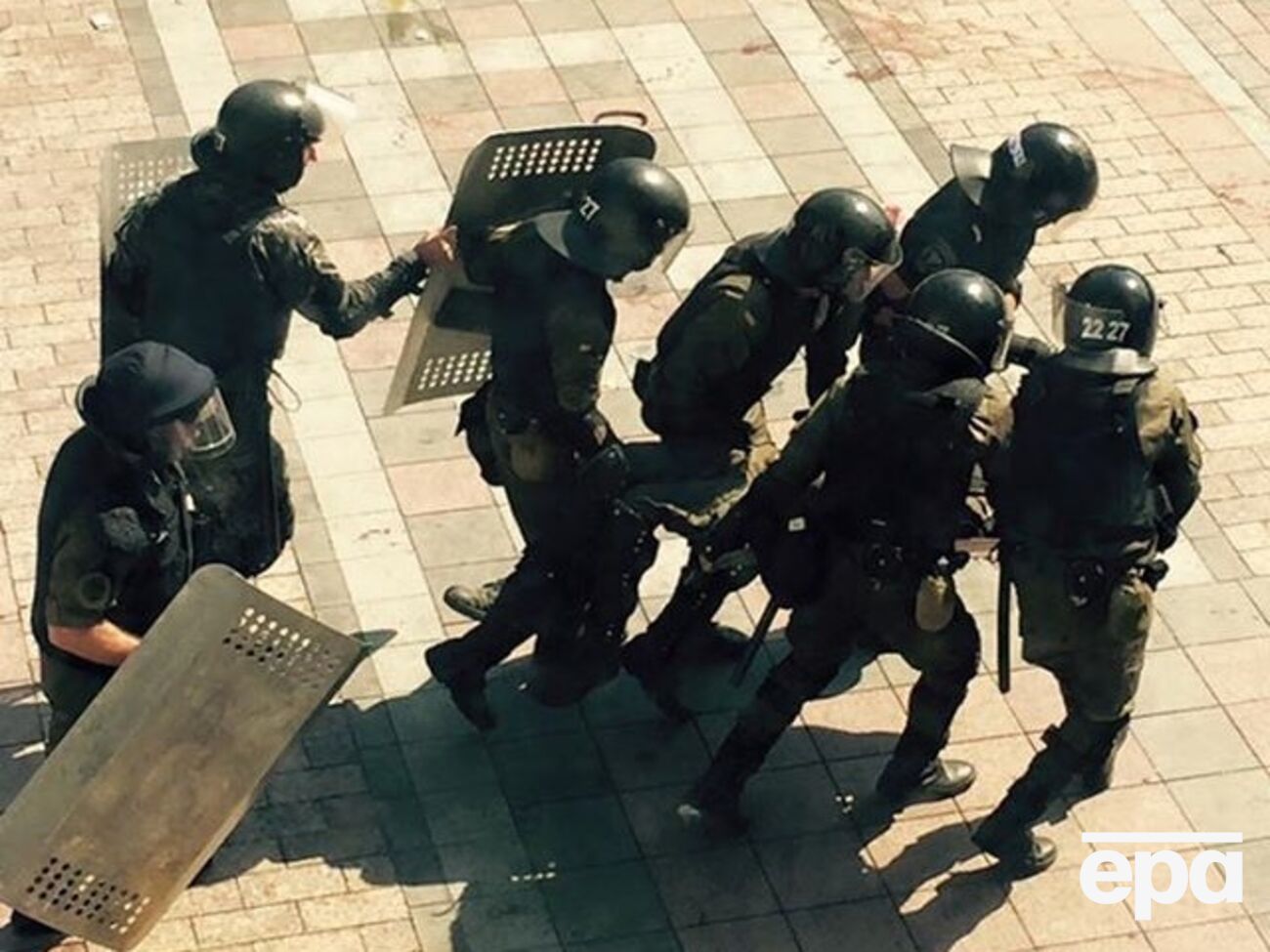 В результате полученных под Радой повреждений скончались пять силовиков, сообщили источники издания "ГОРДОН" в милиици