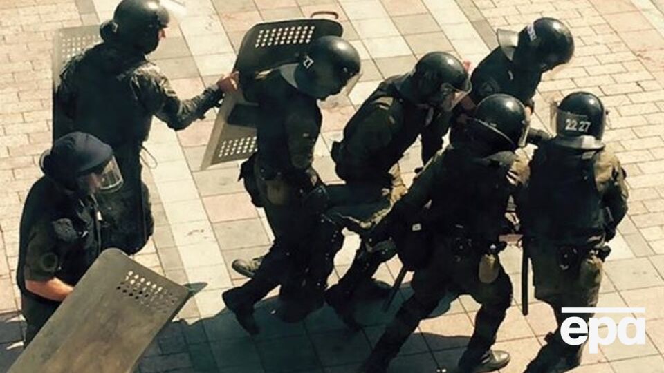 В результате полученных под Радой повреждений скончались пять силовиков, сообщили источники издания "ГОРДОН" в милиици