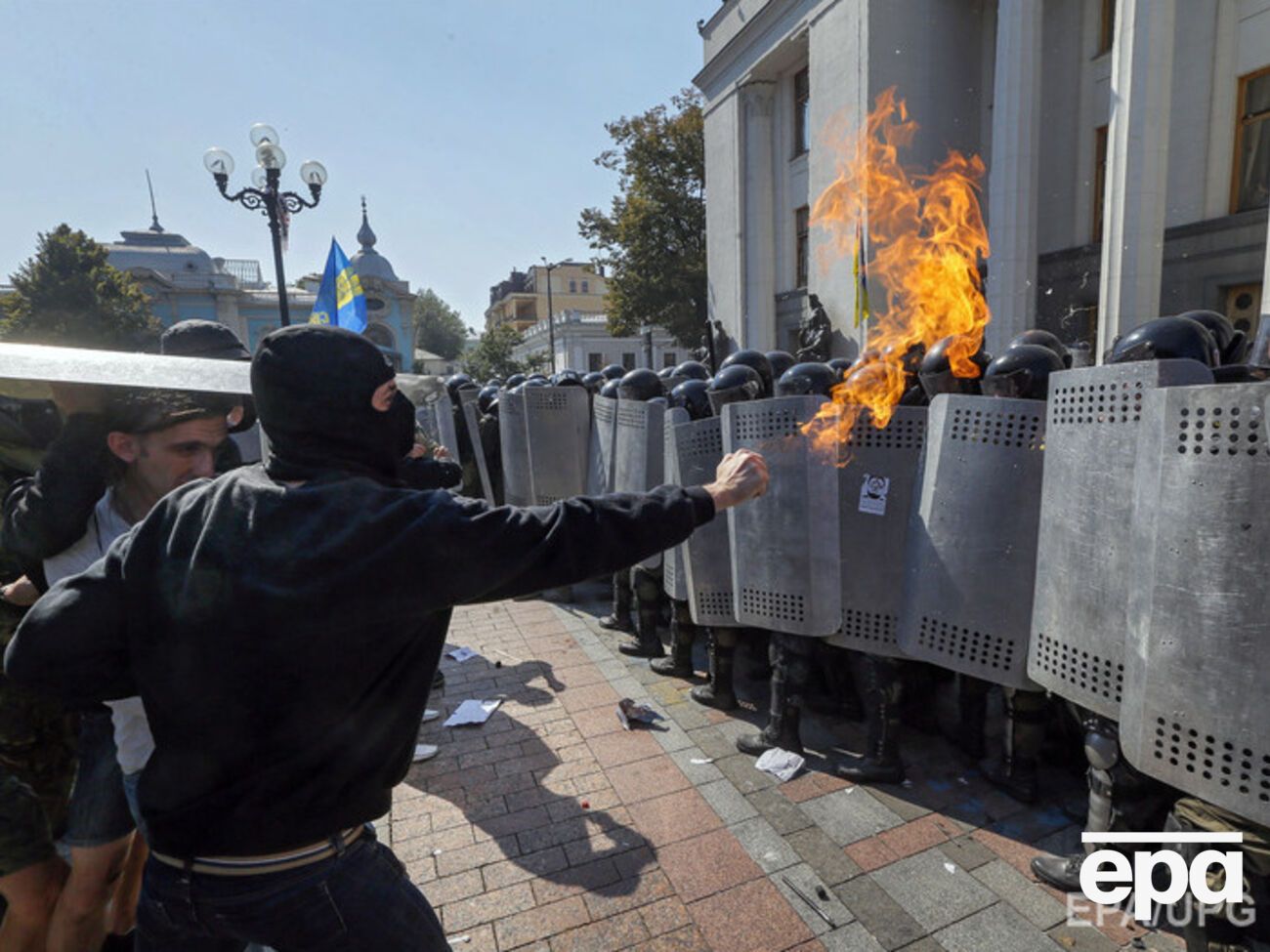 Милиция подтвердила информацию об одном погибшем силовике