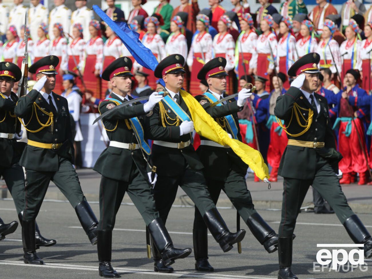 На параде военной техники не будет