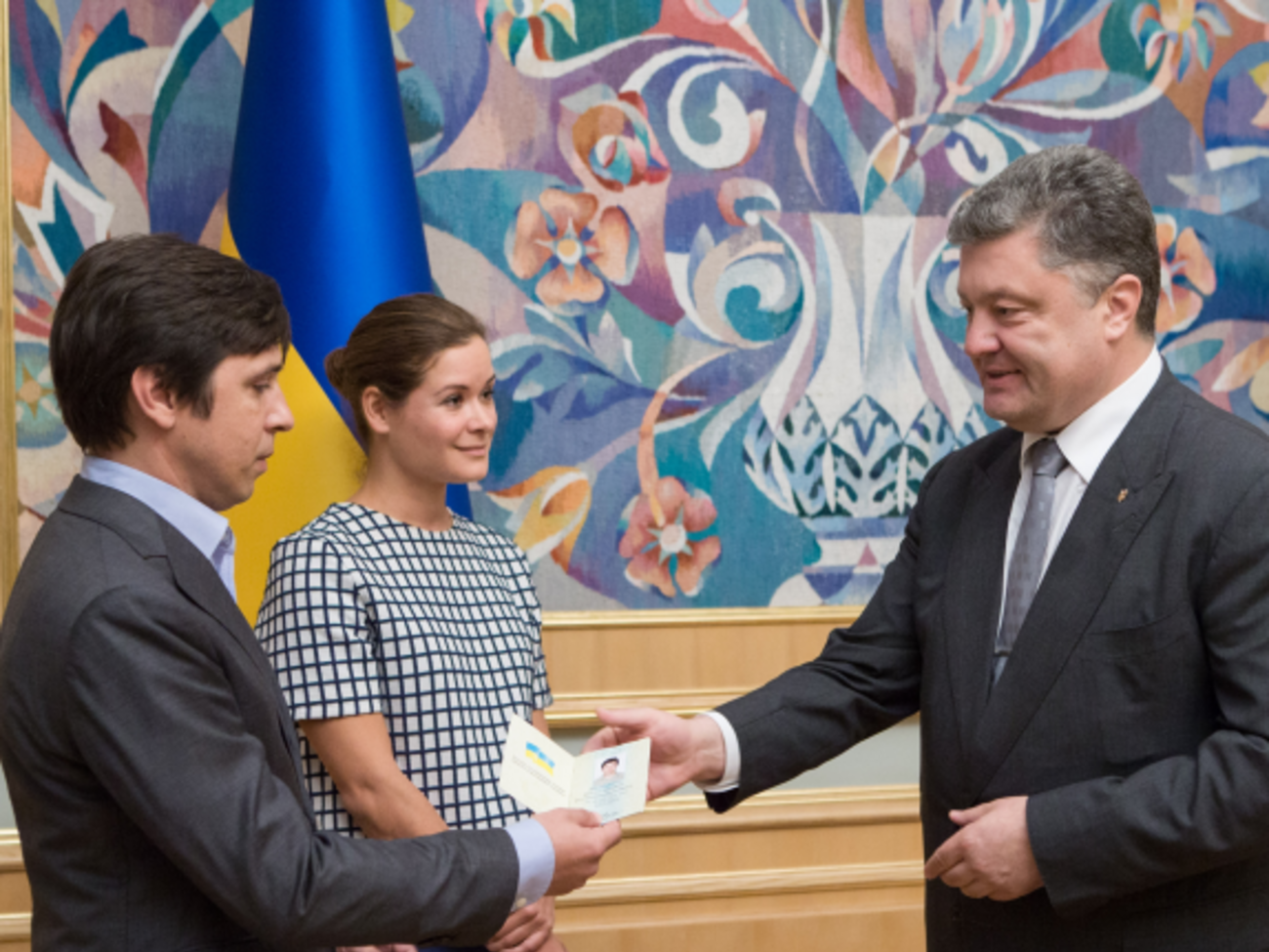 Порошенко поблагодарил Гайдар и Федорина за смелую гражданскую позицию