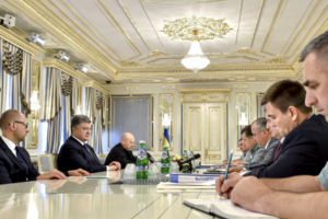 Петр Порошенко провел заседание Военного кабинета СНБО