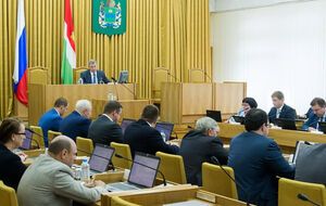 На заседании правительства Калужской области Анатолий Артамонов призвал местных жителей отказаться от варенья