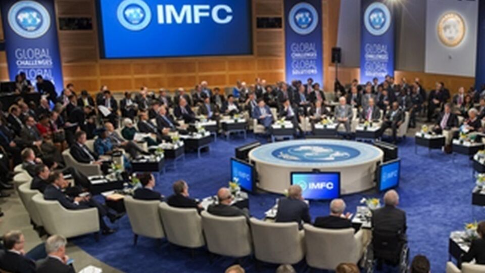 Украина пообещала МВФ завершить переговоры с кредиторами