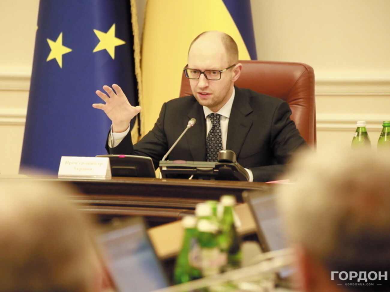Яценюк поручил в ближайшее время подготовить необходимый законопроект