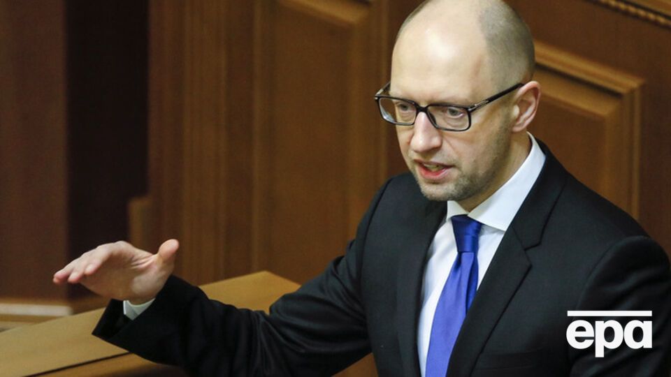 Премьер поручил заняться пунктами перехода на админгранице с оккупированным Крымом